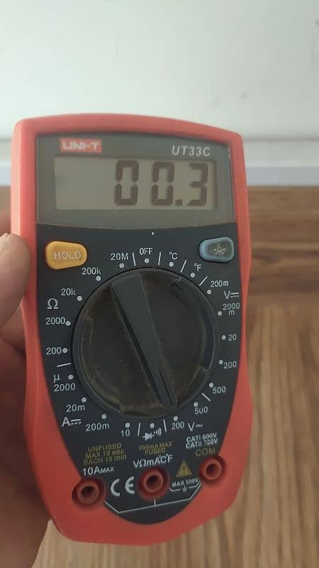digital multimeter 4