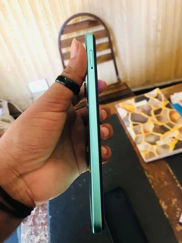 Techno Camon 19 Neo 4