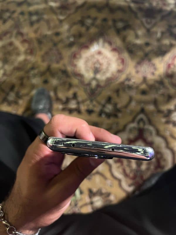 one Plus 11R 12/256 in excellent condition for good price 9