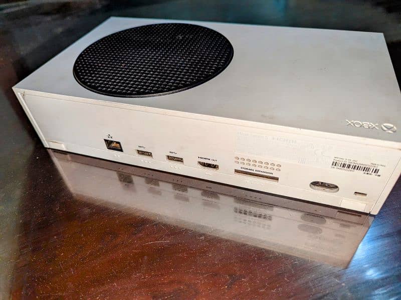 Xbox series s 512 GB console only 1