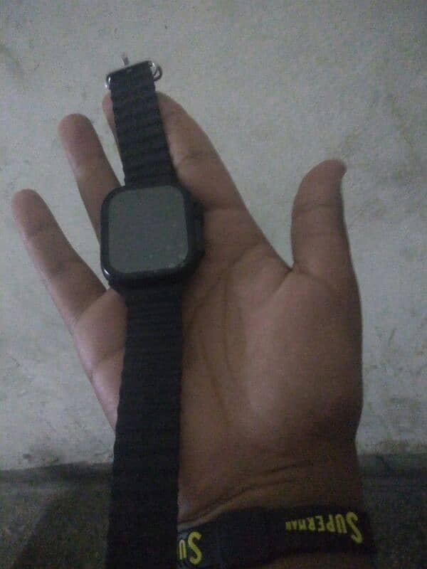 one piece beautiful watch with black strip only one item in stock 0
