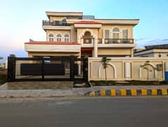 1 kanal house DHA peshawar for sale with basement
