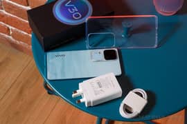 vivo v30 10/10 condition 12/256