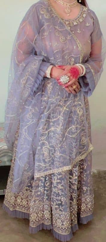 only 1 tym use maxi bilkul new h 0