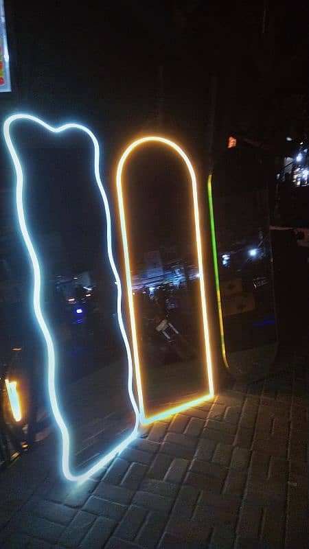 standing mirror with lights 0