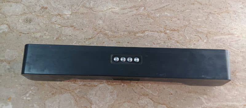 RoyalX speaker and bass bhi hai box pi sath mein hai new condition 3