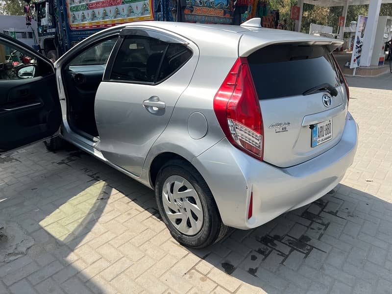 Toyota Aqua 2017 ( Exchange Option Available) 0