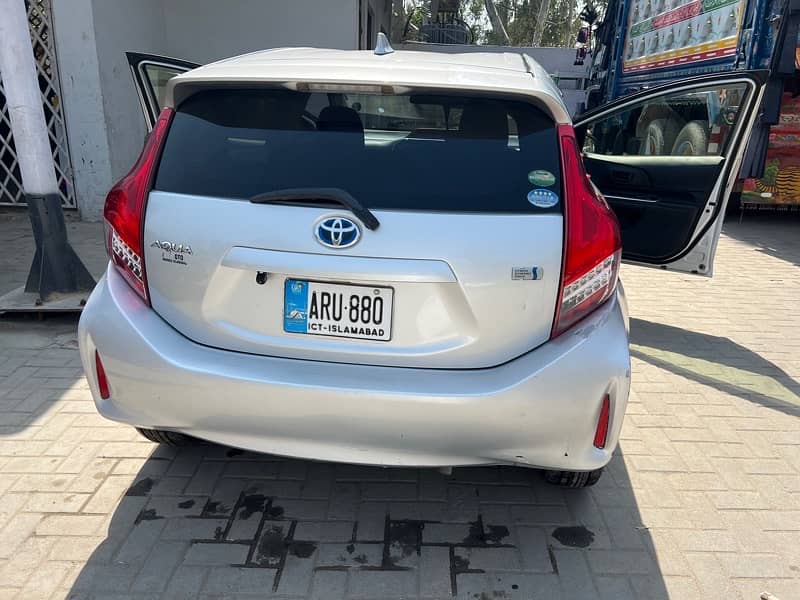 Toyota Aqua 2017 ( Exchange Option Available) 2