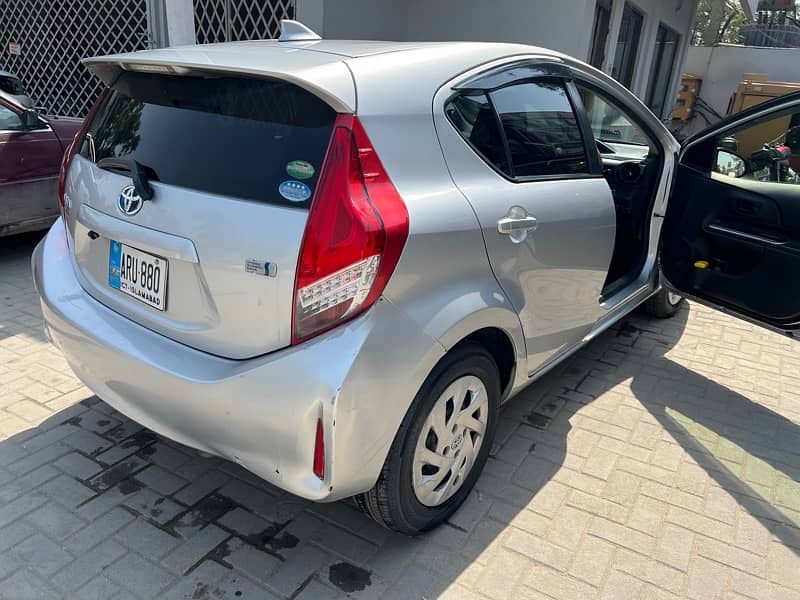 Toyota Aqua 2017 ( Exchange Option Available) 3