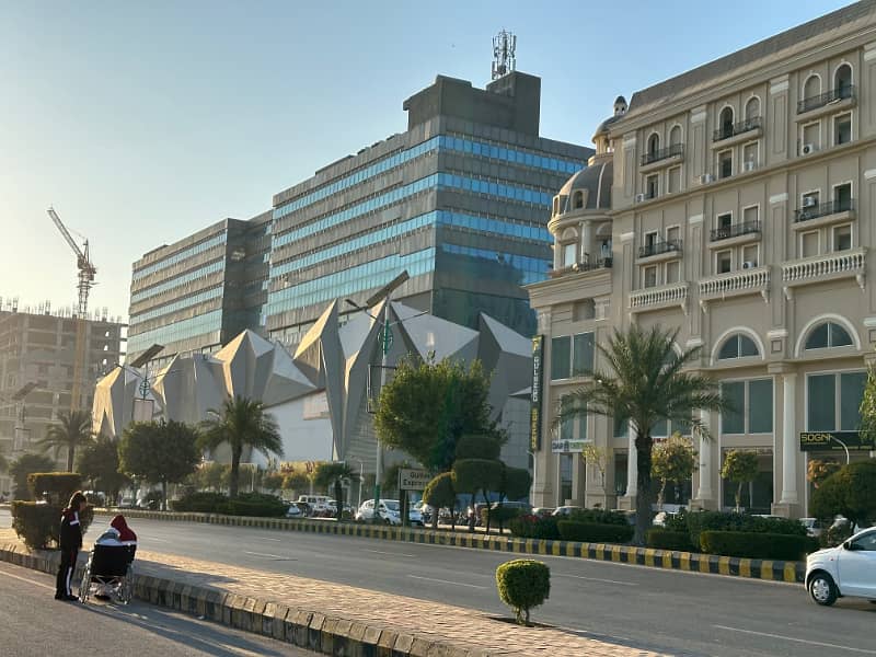 5-Marla Plot Available For Sale In Gulberg Residencia 9