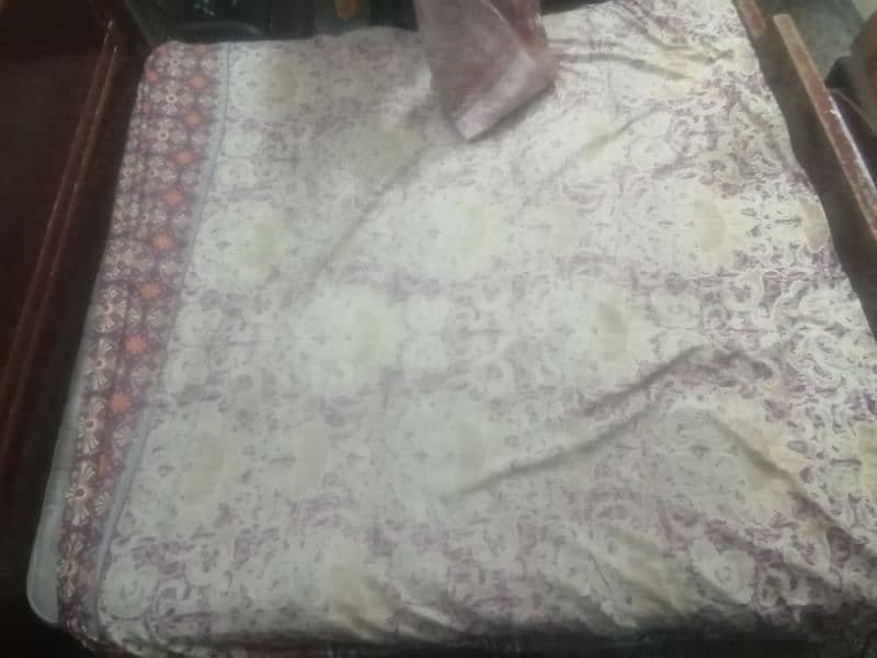 Master crest spring mattress king size  double bed condition 10/9 0