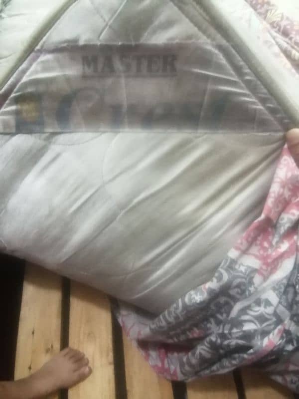 Master crest spring mattress king size  double bed condition 10/9 4