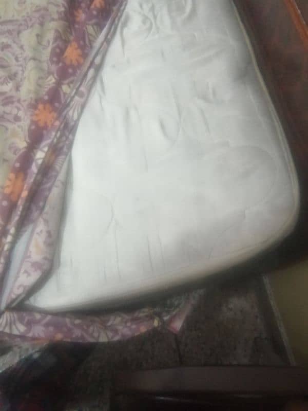 Master crest spring mattress king size  double bed condition 10/9 7