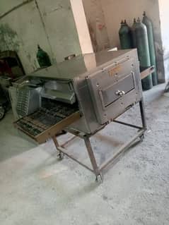 pizza conveyor