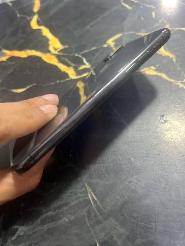 i am salling the iphone xs non pta 0