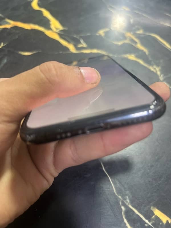 i am salling the iphone xs non pta 4
