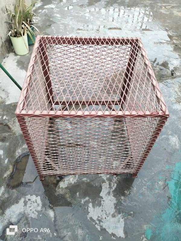 Fancy iron dog cage (pingra). bilkul new hai. 03210071111 2