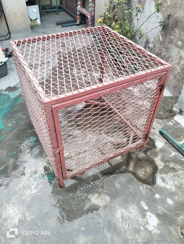 Fancy iron dog cage (pingra). bilkul new hai. 03210071111 3