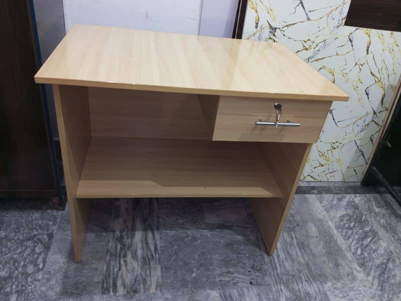 Brand New Modern Computer / Laptop Tables on Factory Rates 15