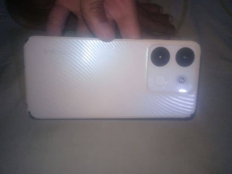 Infinix Smart 7. . . . 4/64. . . . only set 0