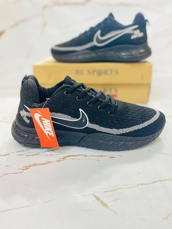 Running Joggers- Comfortable Fabric in Black (1Pcs) 1