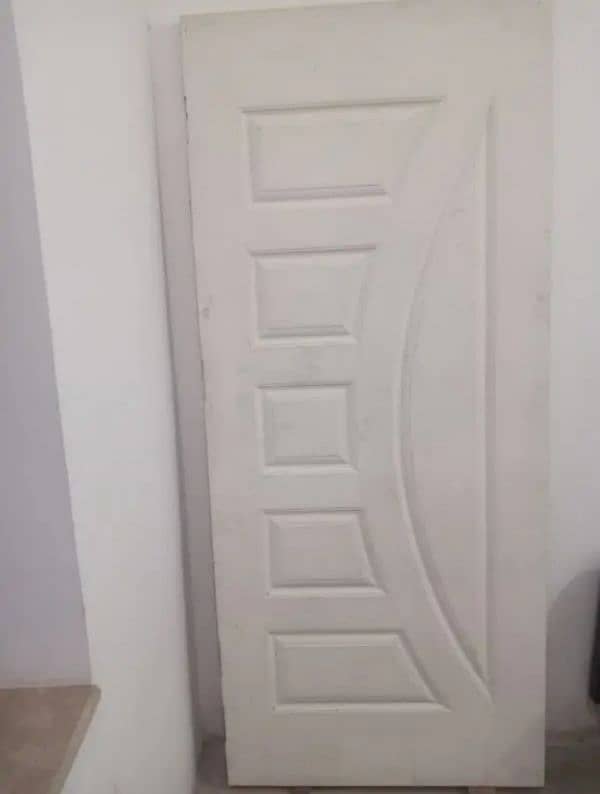 2 darwaze Malaysian penal bored k 1 new or dosra 6 month use 1