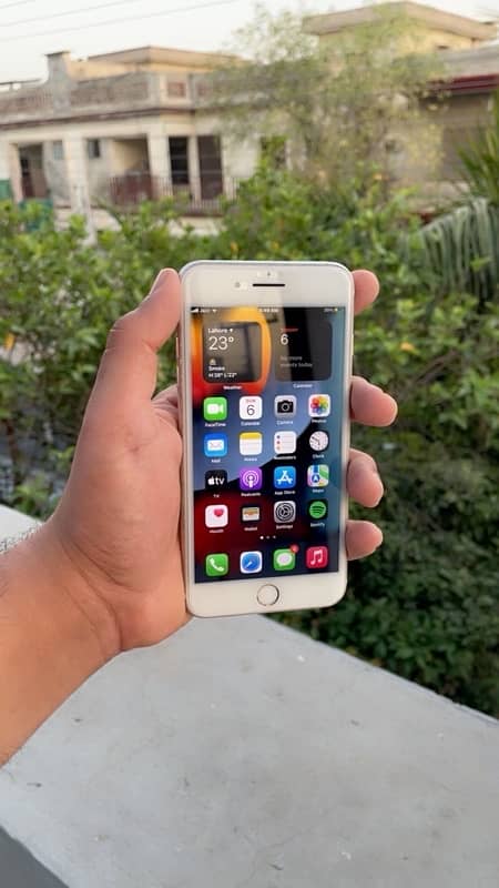 IPHONE 7 PLUS ( PTA APPROVED) 0