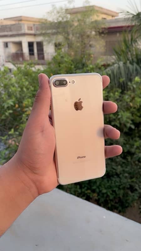 IPHONE 7 PLUS ( PTA APPROVED) 5