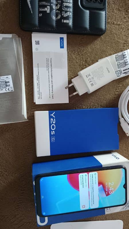 vivo y20s G 4 ram 128 memory with box adapter cable warranty card 3