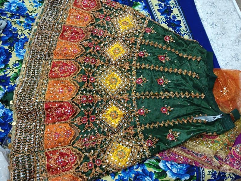 bridal mehndi dress 2