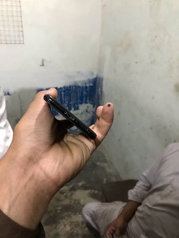 iPhone 7 128gb bypass 4