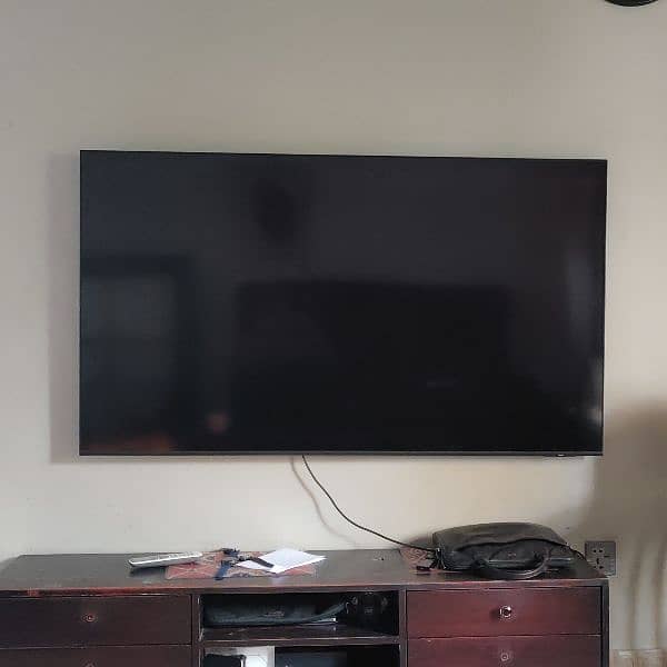 SAMSUNG 65-Inch Class QLED Q60B Series - 4K UHD Dual LED Quantum HDR 11
