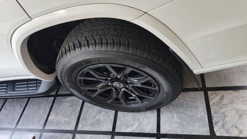 Toyota Fortuner 2025 GR 4