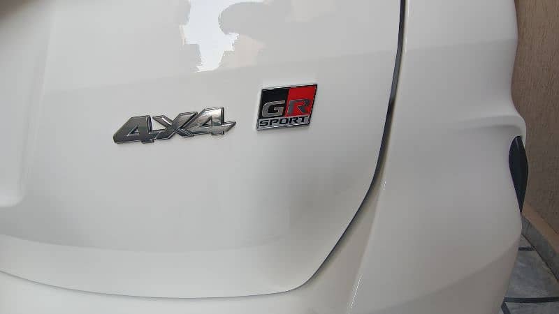 Toyota Fortuner 2025 GR 7