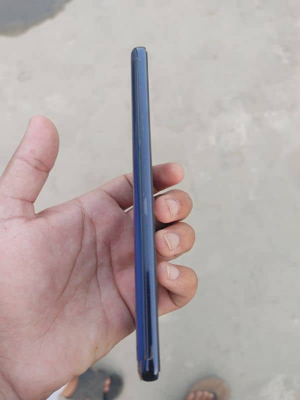 Motorola edge 30 pro 4