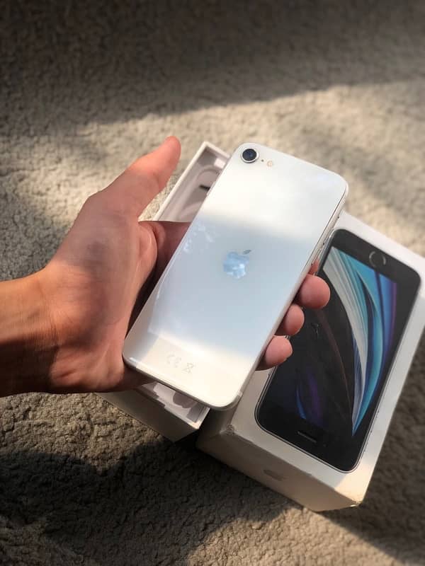 iPhone SE 2nd generation Pta approved 0