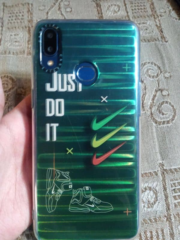 Samsung Galaxy a10s 4