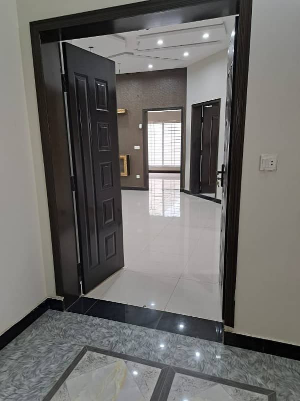 Lower Portion of 10 Marla House Available For Rent In Janiper Block Sector C Bahria Town Lahore 6