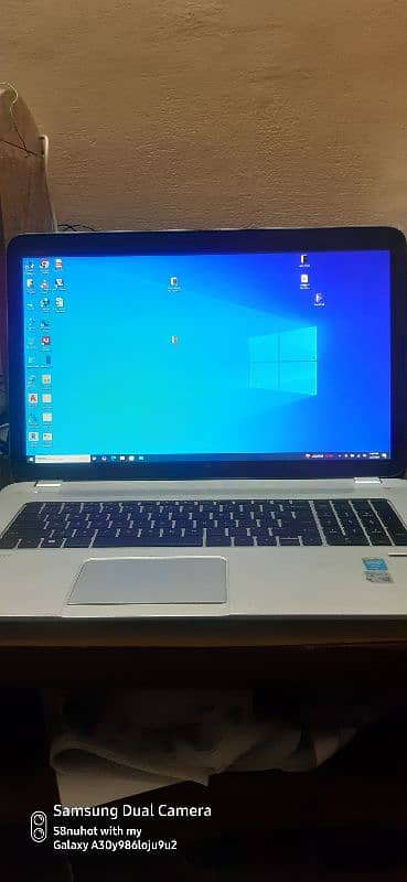 HP Envy 17t j000 workstation Laptop (Touch Screen) 0