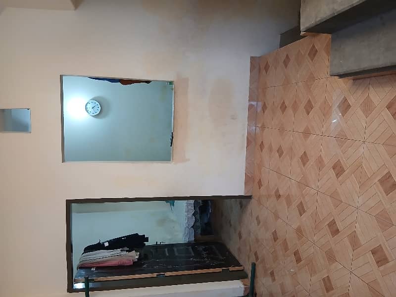 Nishtar Colony House Sized 337 Square Feet Is Available 12