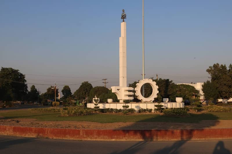 Plot In Prime Location Engineering Town Defence Road 5