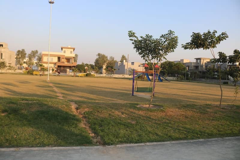 Plot In Prime Location Engineering Town Defence Road 6