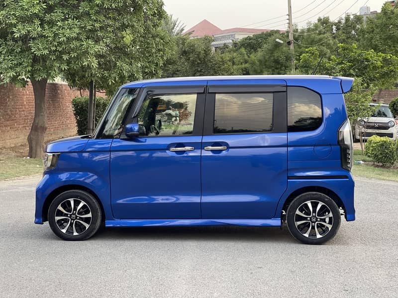 Honda N Box Custom 2020/2023 5