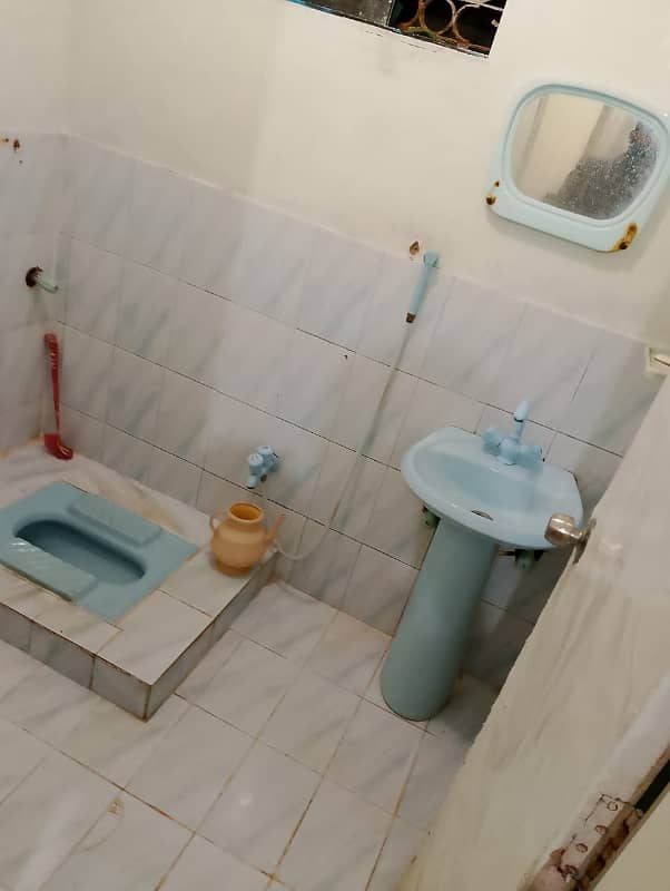 1050 Square Feet Flat In Gulshan-E-Maymar - Sector X Best Option 6