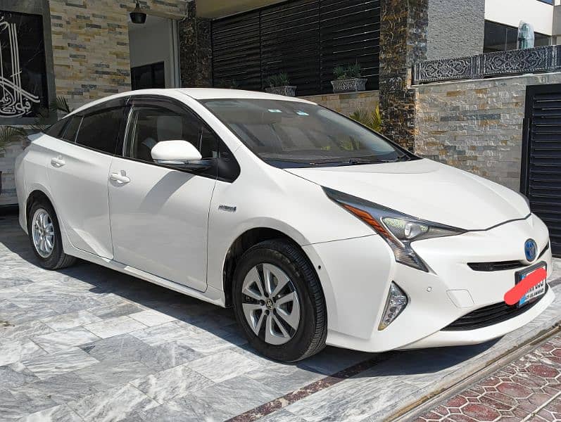 Toyota Prius 2016 A Premium Touring Selection 0