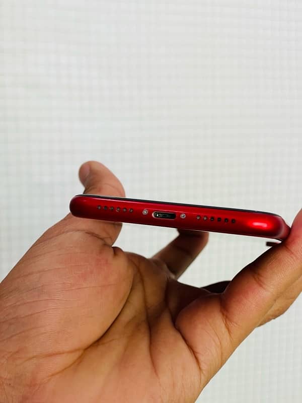 I Pohen XR Jv 64GB battery 84 condition 10/10 urgent sell 10