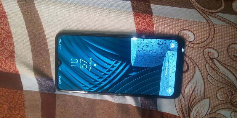 Samsung a10s with box 0