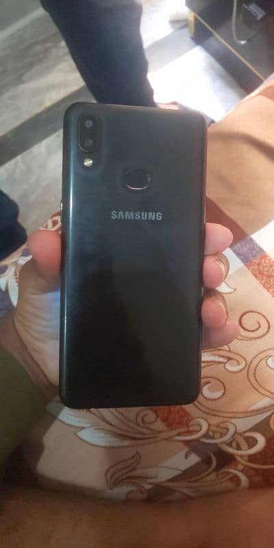 Samsung a10s with box 6