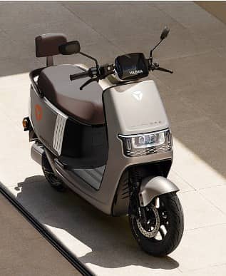 Yadea EPOC Electric Bikes , Electric Scooty , Electric scooter 2025 Ne 0