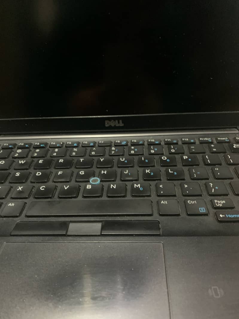 Dell Latitude 7480 | i7 | 8GB RAM | SSD | Minor Battery Issue 1